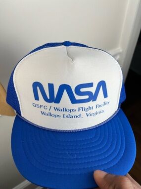 Blue Men’s Mesh Snapback Hat